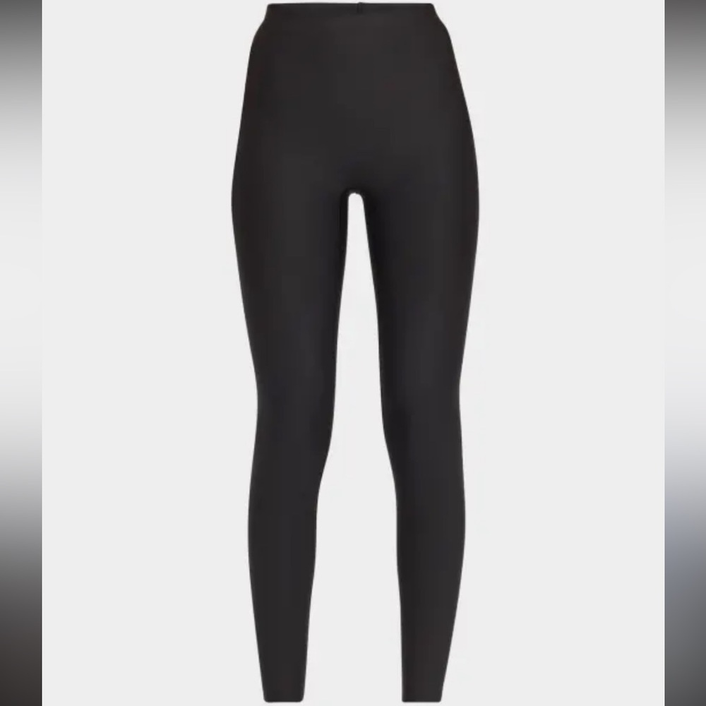 SKIMS Classic Black Leggings Onyx